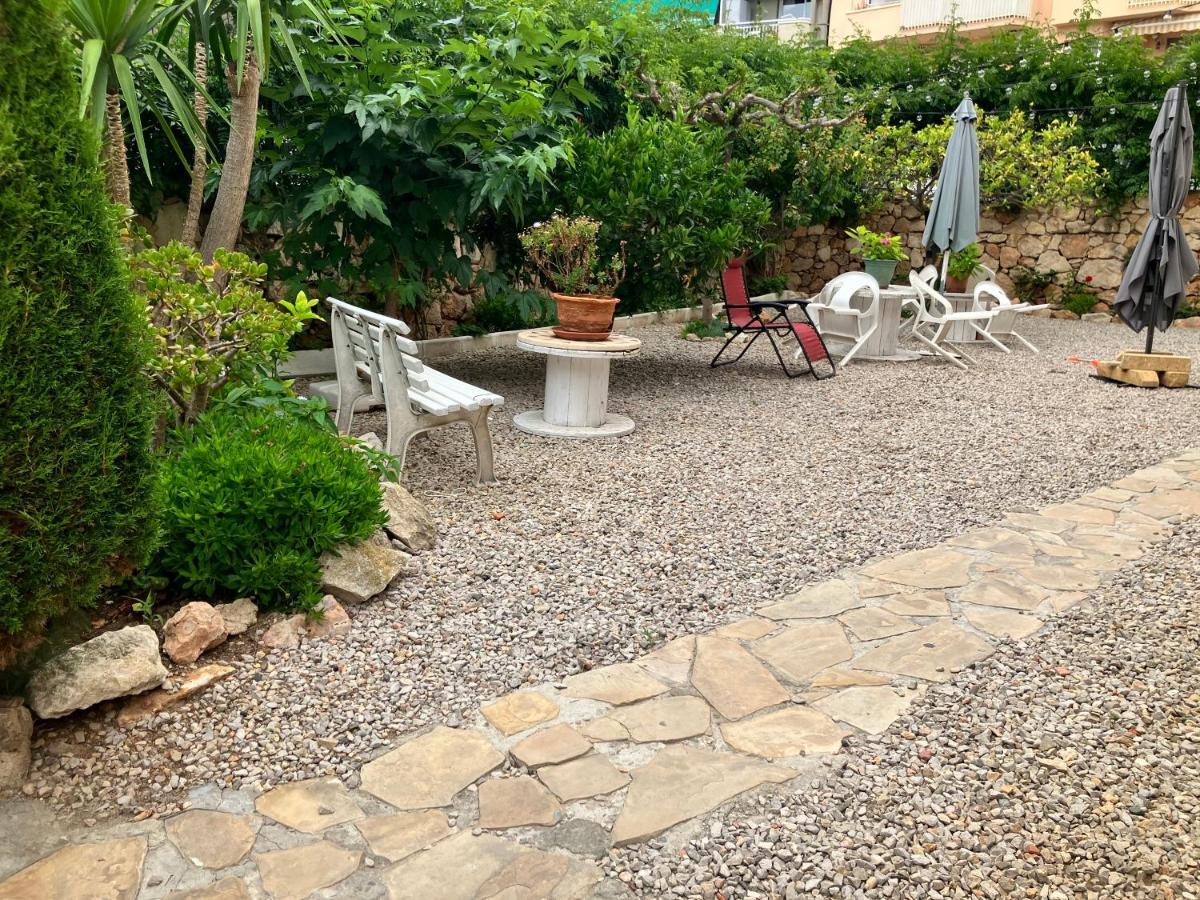 Apartamento En La Playa Con Terraza Apartment Комаруга Екстериор снимка